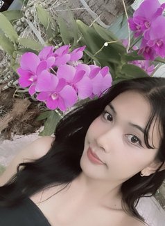 Zeza Th - Transsexual escort in Abu Dhabi Photo 8 of 10