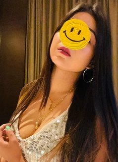 Zia Bajaj Escorts in Pune Hotels - puta in Pune Photo 2 of 5