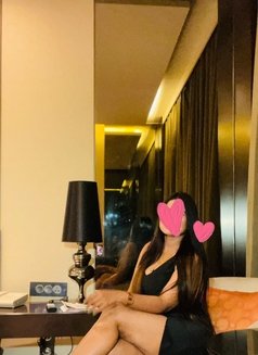 Zia Bajaj Escorts in Pune Hotels - puta in Pune Photo 5 of 5