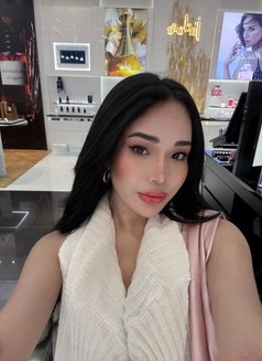Zia Cutie - Acompañantes transexual in Manila Photo 6 of 21