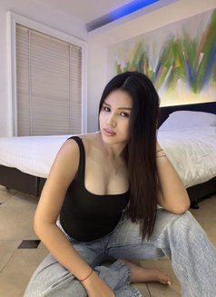 Zia your new fantasy - escort in Manila Photo 10 of 12