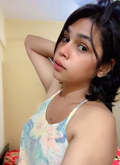 Ziaa - Transsexual dominatrix in Pune Photo 4 of 6