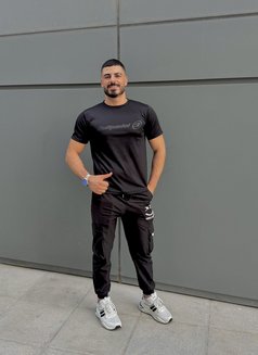Ziad - Acompañantes masculino in Dubai Photo 5 of 10