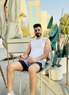 Ziad XXL - Male escort in Abu Dhabi Photo 2 of 8