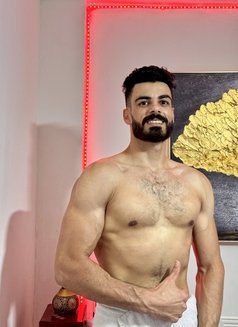 Ziad XXL - Male escort in Abu Dhabi Photo 4 of 9