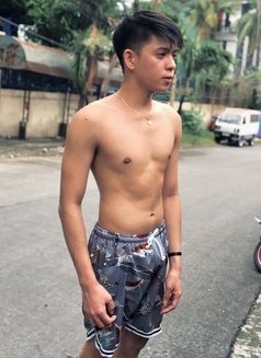 Zian - Male escort in Manila Photo 1 of 1