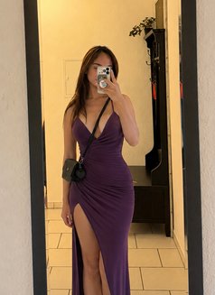 Ziar - Transsexual escort in Cebu City Photo 3 of 4