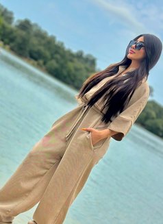 New in Muscat stay few days - escort in Muscat Photo 1 of 6