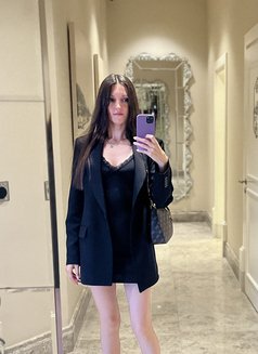 Zii - escort in İstanbul Photo 5 of 5