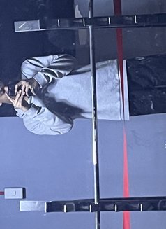 Zild - Male escort in Manila Photo 5 of 8