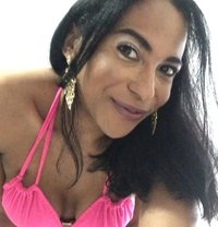 Zima - Transsexual escort in Doha