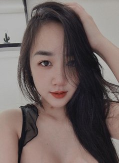 Zin - escort in Gurgaon Photo 5 of 6