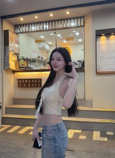 Zindy - puta in Taipei Photo 5 of 9