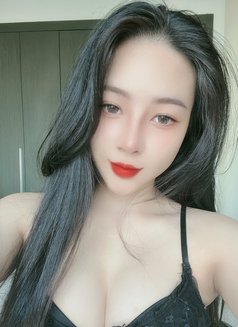 Zingzhi - escort in Dubai Photo 4 of 12