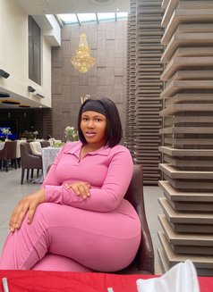 Zinne - puta in Abuja Photo 6 of 7