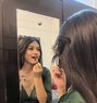 Zinni - Acompañantes transexual in Pune Photo 7 of 10