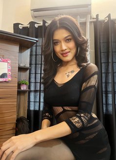 Zinni - Acompañantes transexual in Pune Photo 8 of 10