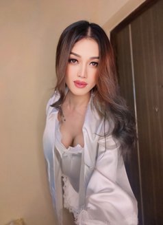 Zinni - Acompañantes transexual in Mumbai Photo 15 of 20