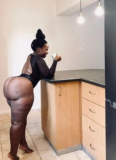 Zinno-videos/videocalls- GFE.- incall - escort in Nairobi Photo 15 of 15