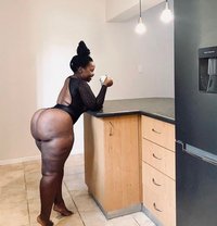 Zinno-videos/videocalls- GFE.- incall - puta in Nairobi