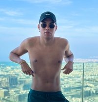 Zion - Young Brazilian horny 24 hours - Acompañantes masculino in Dubai Photo 1 of 8