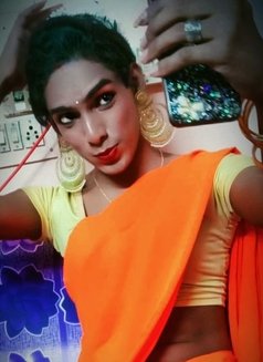 Ziya - Transsexual escort in Chennai Photo 2 of 2