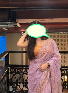 Ziya Sharma (virtual and meat). Sex chat - puta in Hyderabad Photo 3 of 6