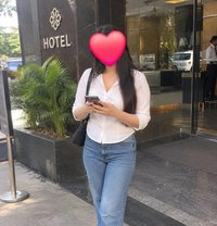 Ziya Sharma (virtual and meat). Sex chat - escort in Hyderabad Photo 1 of 3