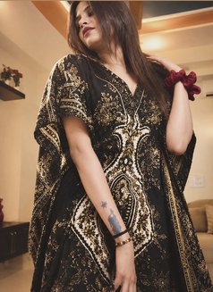 Ziyaa - Transsexual escort in Noida Photo 8 of 9
