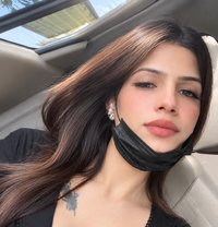 Ziyaa - Acompañantes transexual in Noida Photo 9 of 9