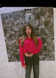 Ziyaaa the Fuckerr - Transsexual escort in Mumbai Photo 2 of 15