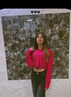 Ziyaaa the Fuckerr - Transsexual escort in Mumbai Photo 3 of 15