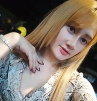 Zizi Shemale - Transsexual adult performer in Bali