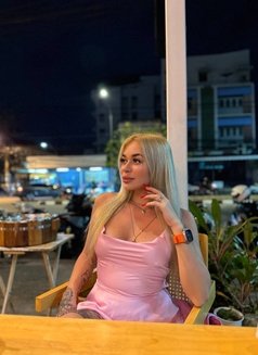 Zlata Ukrainian lady - puta in Phuket Photo 8 of 10