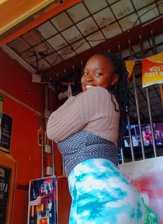 Zoddy - escort in Nairobi Photo 4 of 5