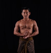 Zoe Bali - Male escort in Bali