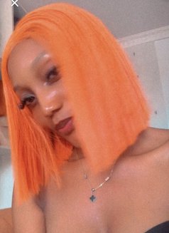 Zoe Beauty - puta in Guangzhou Photo 3 of 5