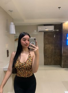 Amara - Transsexual escort in Taipei Photo 24 of 26