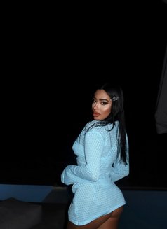 Zoe - escort in Amsterdam Photo 1 of 8