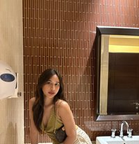Zoe - escort in Taipei