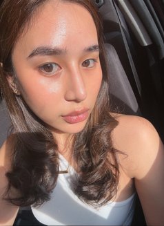 Zoe - escort in Taipei Photo 10 of 17