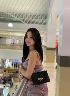 Zoe - Acompañantes transexual in Manila Photo 8 of 11