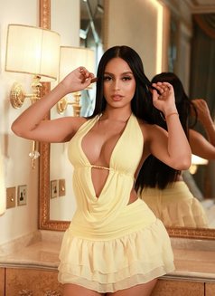 Zoe Independent the Best Service - escort in Dubai Photo 5 of 10