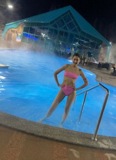 Zoe - escort in Jeddah Photo 6 of 9