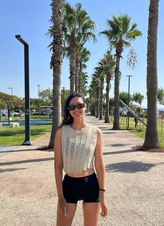 Zoe - escort in Jeddah Photo 9 of 9