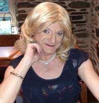 Zoë Sapphire Feelgood - Transsexual escort in Manchester