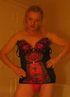 Zoë Sapphire Feelgood - Transsexual escort in Manchester Photo 10 of 18