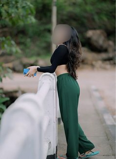 Zoe 🖤 - puta in Colombo Photo 2 of 5