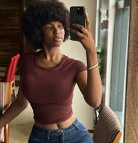 ZOE SWEET 16 ANAL SEX NO CONDOM - escort in Mumbai