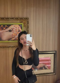 Zoe — Top, Bottom… Always Temptation - Transsexual escort in Manila Photo 5 of 5